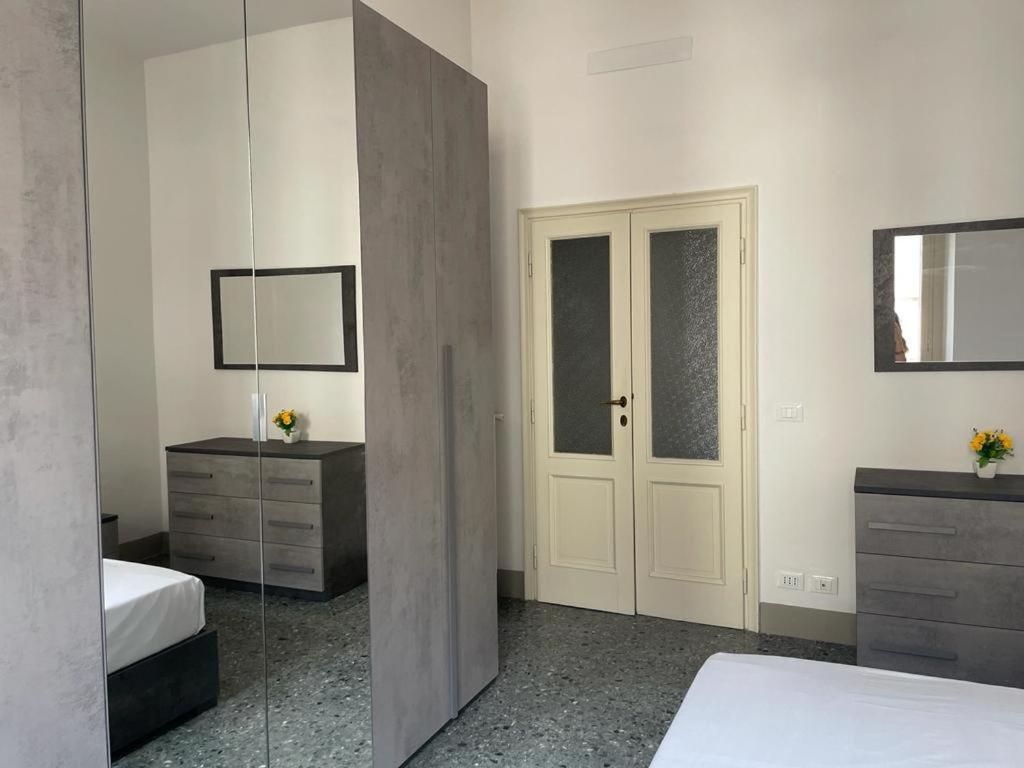Homelink Firenze - Charlotte Pensión *