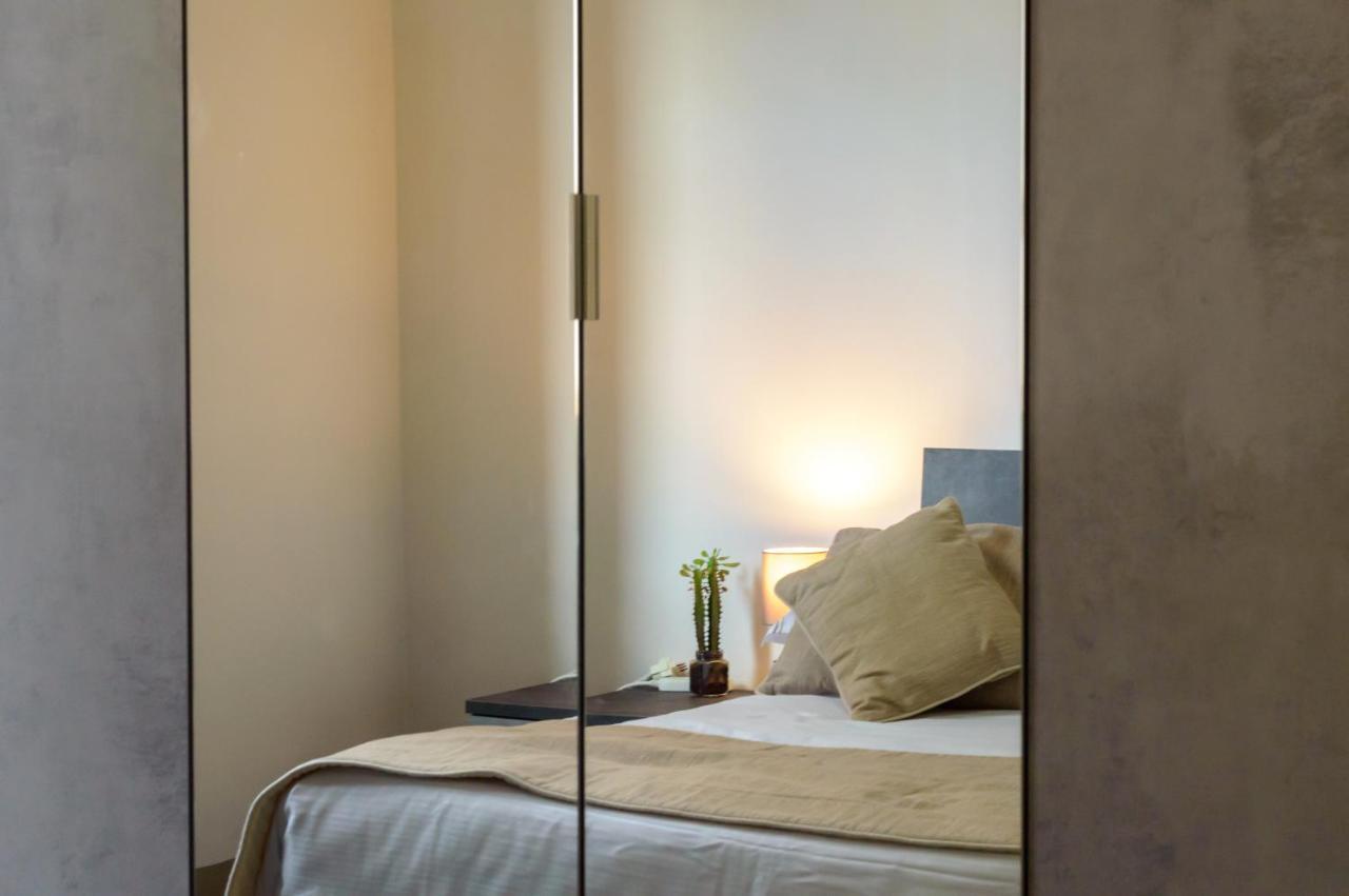 Homelink Firenze - Charlotte Pensión